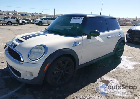 2011 Mini Cooper S from USA, damaged, VIN WMWSV3C52BTY21988